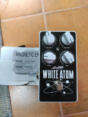Magnetic Effects White atom Fuzz