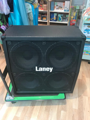 Pantalla Laney HCM412A