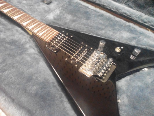 jackson king V - made in japan . 2006/07