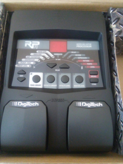 DIGITECH RP 70