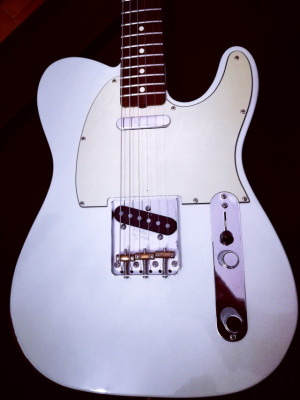 Fender Classic Player Baja '60S Telecaster