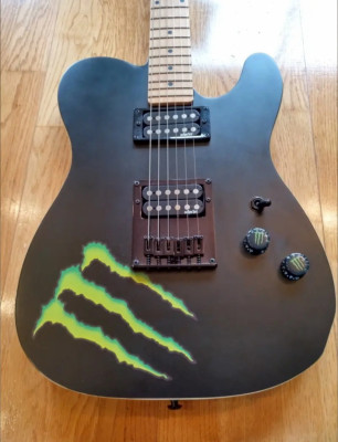 Guitarra Schecter PT Gloss Black Monster