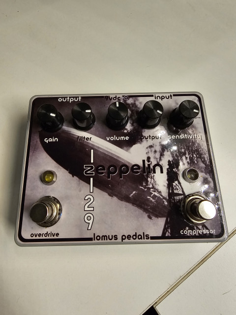 Cambio pedal de boutique comp/overd, hotone ampero mini, por pastillas humbucker o 3 x single coil