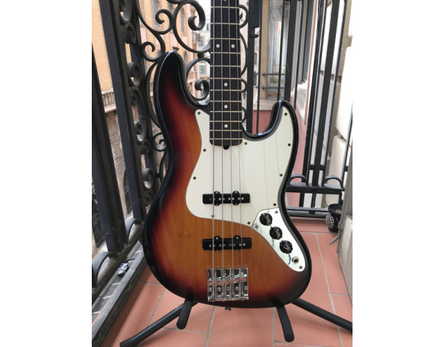 Fender Jazz Bass Highway One USA