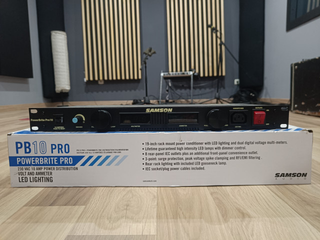 Distribuidor de corriente Samson PB10