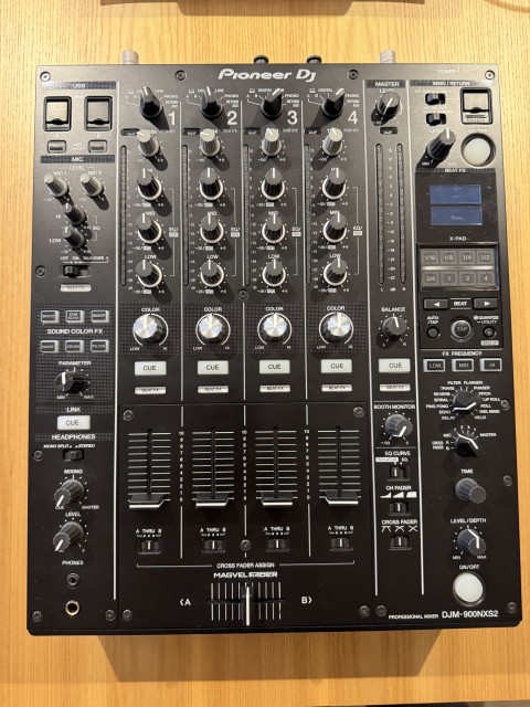 Pioneer DJM 900 Nexus 2
