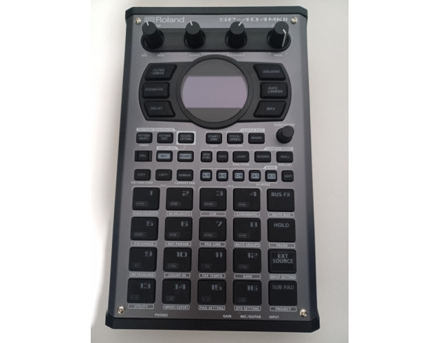 Roland Sp 404 mk2