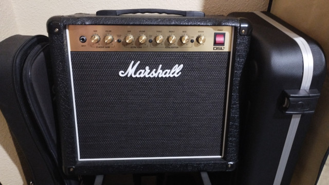 Amplificador valvulas Marshall DSL5CR