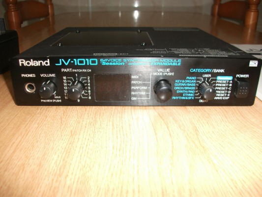 Roland JV-1010 RESERVADO