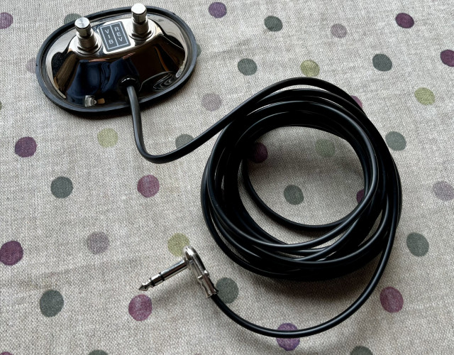 Fender pedal footswitch reverb vibrato