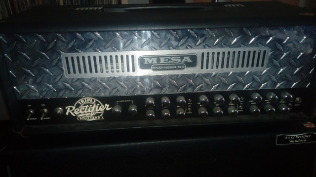 Mesa Boogie Triple Rectifier (pedro vecino mod) y pantalla 4x12 angulada