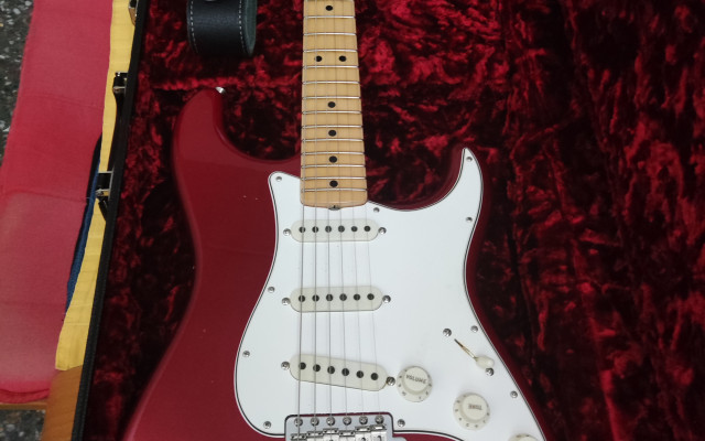 Fender Stratocaster Custom 70s Journeyman Relic MN Aged Firemist Red ( Junio 2020 )