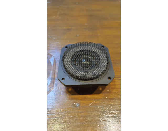 Tweeter Yamaha NS10