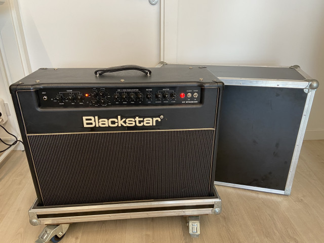 Blackstar HT Stage 60 + Flight Case Profesional a medida + cableado