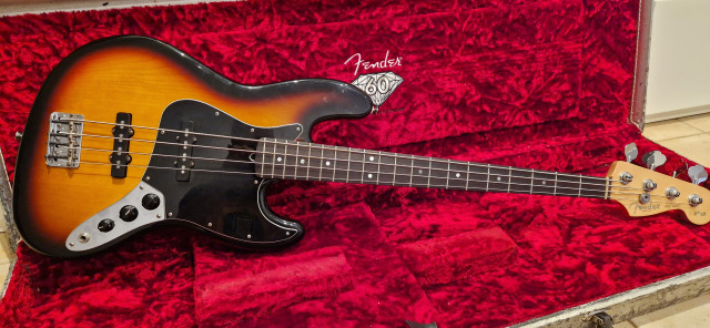 Fender USA 60th Diamond Anniversary American Jazz Bass