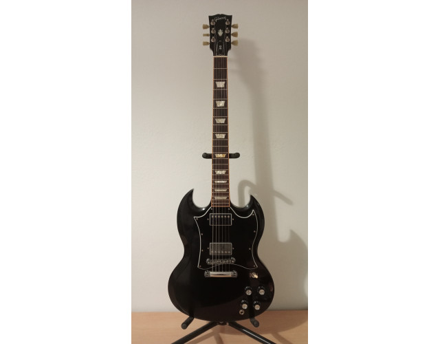 Gibson sg standard