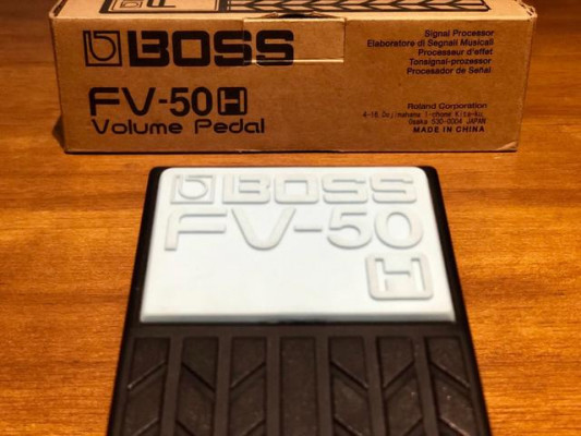 Pedal de volumen Boss FV 50H