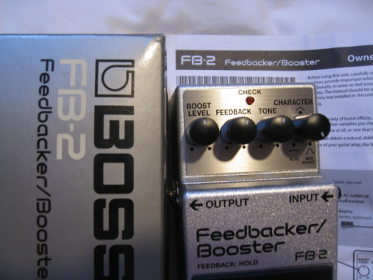 Boss FB-2 Feedback/Booster discontinuado