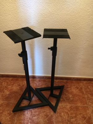 Soporte para monitor estudio