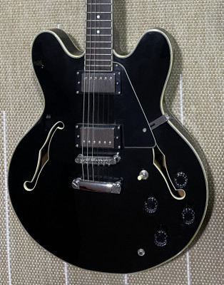Stagg 335 Semi Hollow