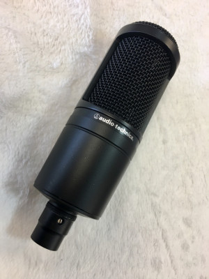Micrófono Audiotechnica AT2020 semi-nuevo con estuche y envío!