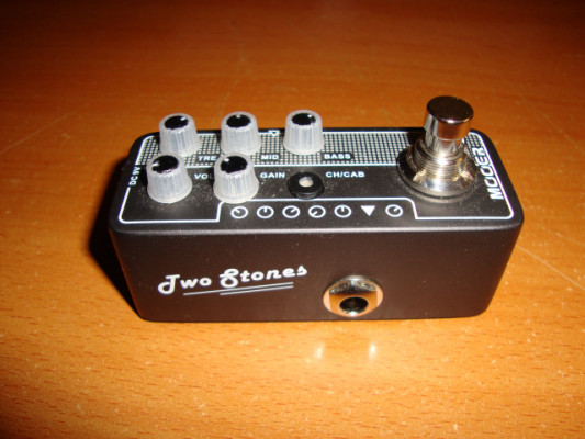 MOOER MICRO PREAMP TWO STONES