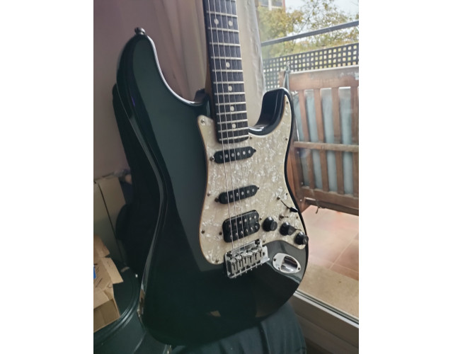 Fender Stratocaster PLUS USA 93-94 Pastillas Lindy Fralin y puente Fishman