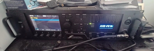 AXE FX 3 rack gator tweed