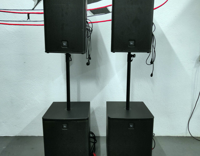 Electro Voice ELX 115P + ELX118P equipo completo