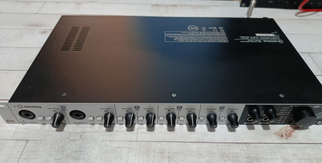 Steinberg UR824