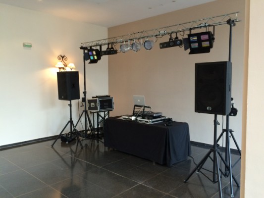 renta de equipo de sonido para eventos