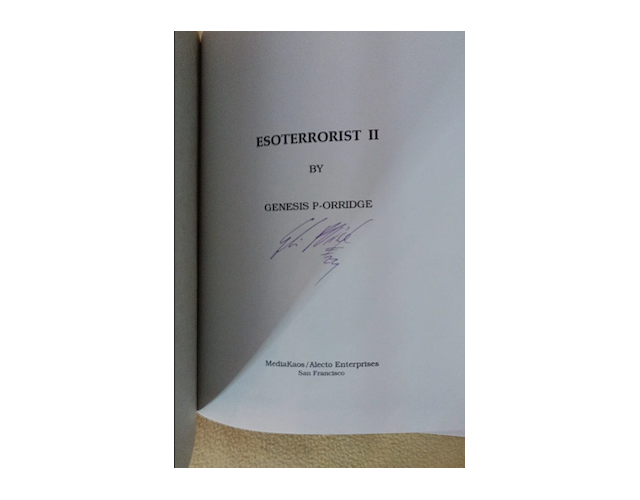 GENESIS P. ORRIDGE. Firmado. ESOTERRORIST ESSAYS