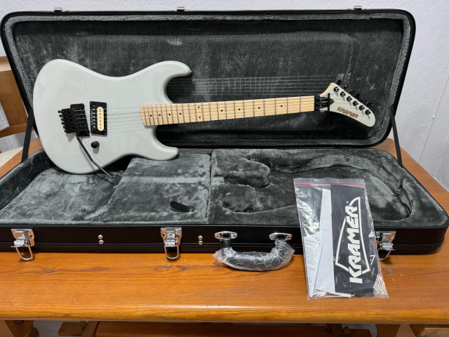 Kramer Baretta Gray Cream EN PERFECTO ESTADO - Solo Venta, NO Cambios