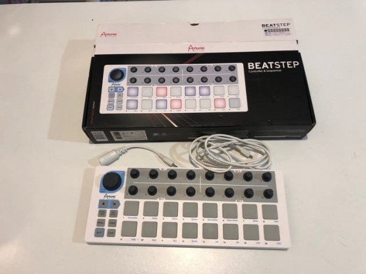 Arturia Beatstep controlador / secuenciador