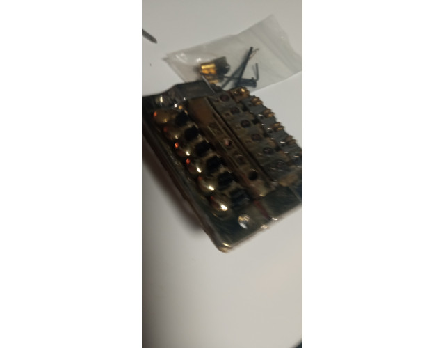 Tremolo Kahler