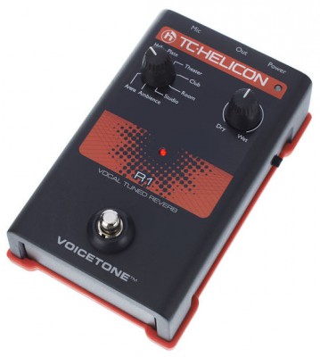 TC-Helicon Voice Tone R1