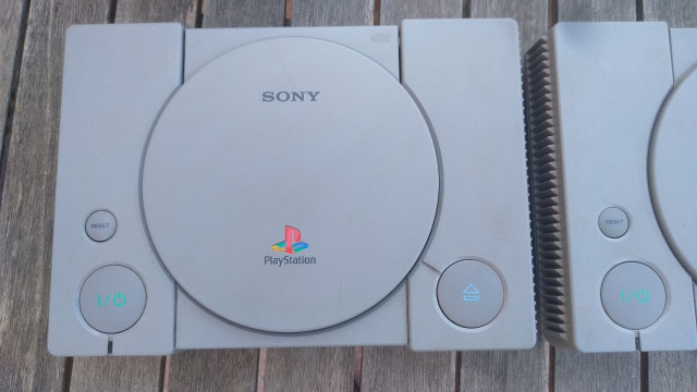 Video consola PlayStation (tengo 2)