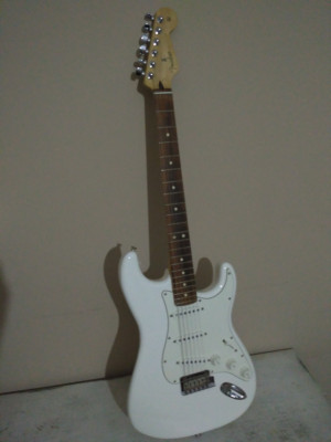 Fender Player Series Stratocaster RESERVADA
