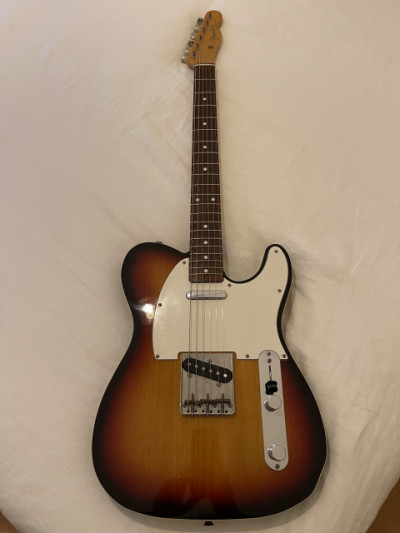 Fender Custom Telecaster Japan año 90
