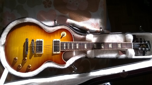 Gibson Les Paul Standard tomo a cuenta