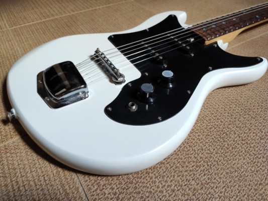 Guitarra Eléctrica HARMONY H804 Japon 1970S