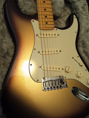 Fender stratocaster ultra mocha burst