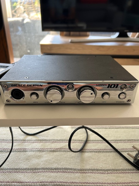 Grace Design 101 preamplificador