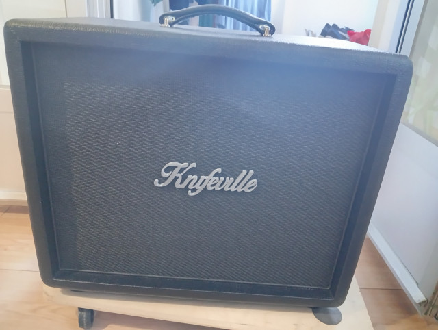 Pantalla Knifeville 1x12