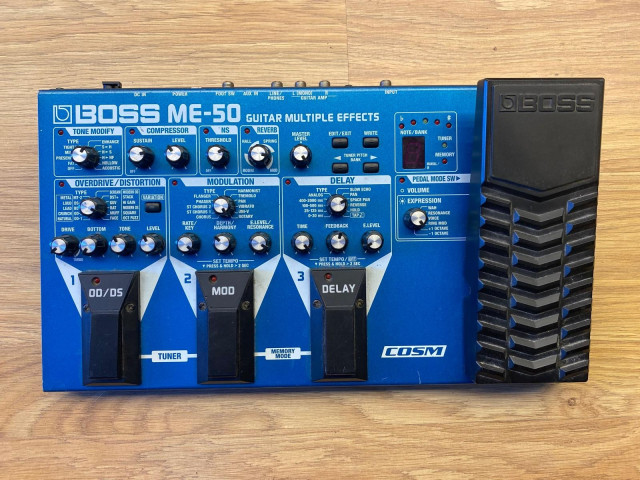 Multiefectos Boss ME-50