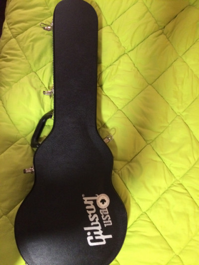 Vendo guitarra Gibson Les Paul studio