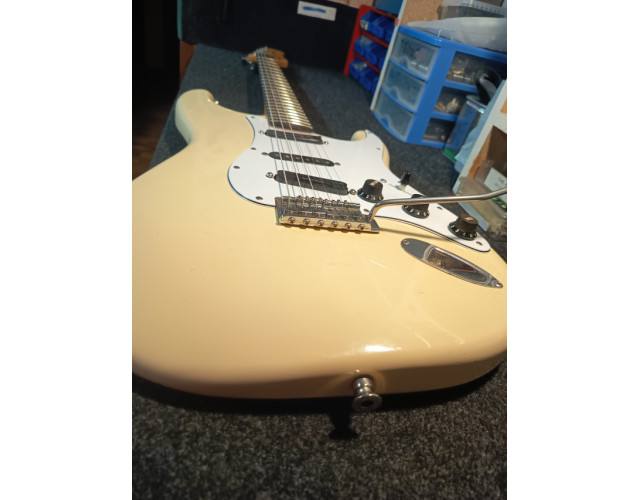 Strato 70's Reissue (Japan 1989)