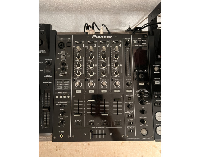 Pioneer DJM 850