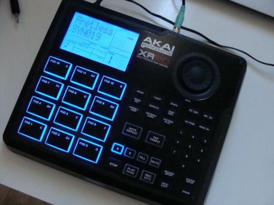 AKAI XR 20 - Beat Production Center - Como nueva!  - Envío incluido!