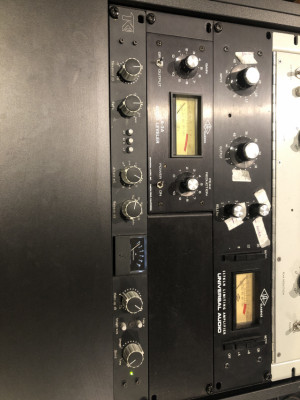 TK audio BC1 - Compresor Stereo tipo SSL